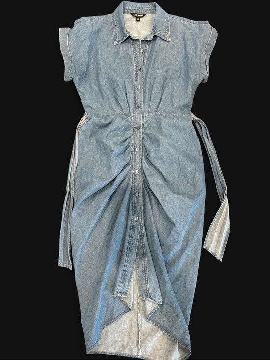 Steve Madden Dresses & Skirts - Steve Madden ruched Denim Button-Front Dress with Tie Waist